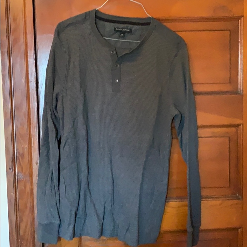 Banana Republic long sleeve tee.